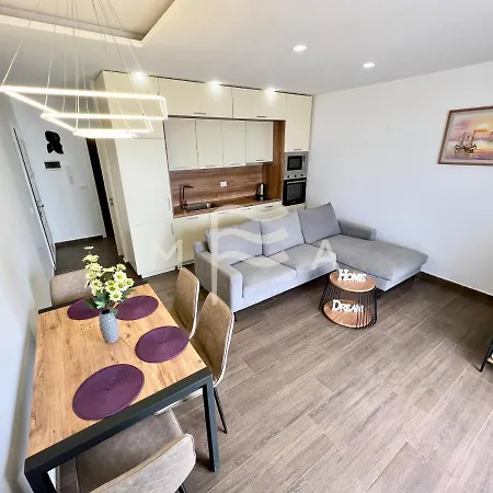 Appartamento Nicolas 618 Durrës